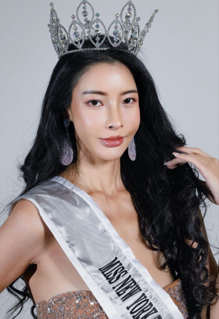 Angelina Li Shines on the Runway: Miss New York Top Model US Nation 2024