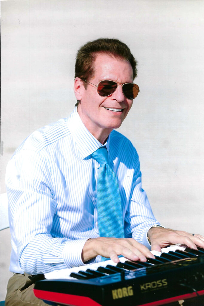 Arnie Abrams Entertainment Honored with 2025 Best of Weddings Award from The Knot nj pianist arnie abrams at a jersey shore wedding 2024 Arnie Abrams Entertainment Honored with 2025 Best of Weddings Award from The Knot